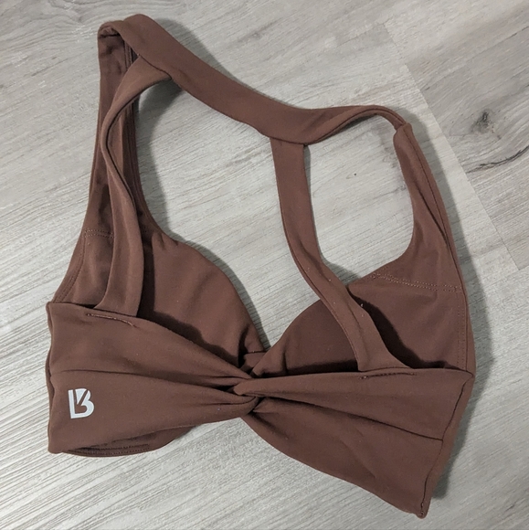 Buffbunny double twist sports bra XS in mocha - Picture 7 of 7